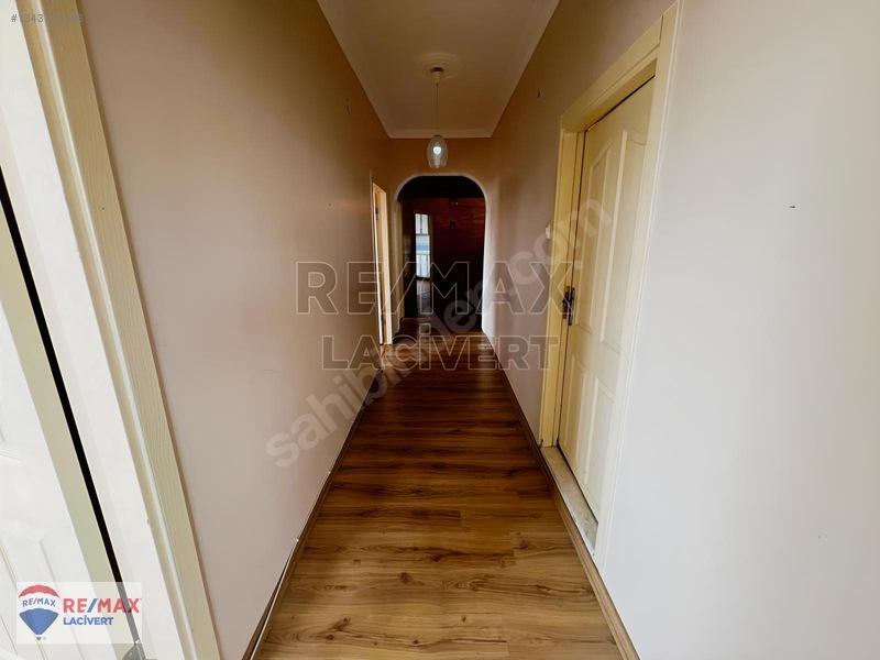Re/max Lacivert'ten Yıldızkent'te Kiralık 3+1 Daire — fotoğraf 18