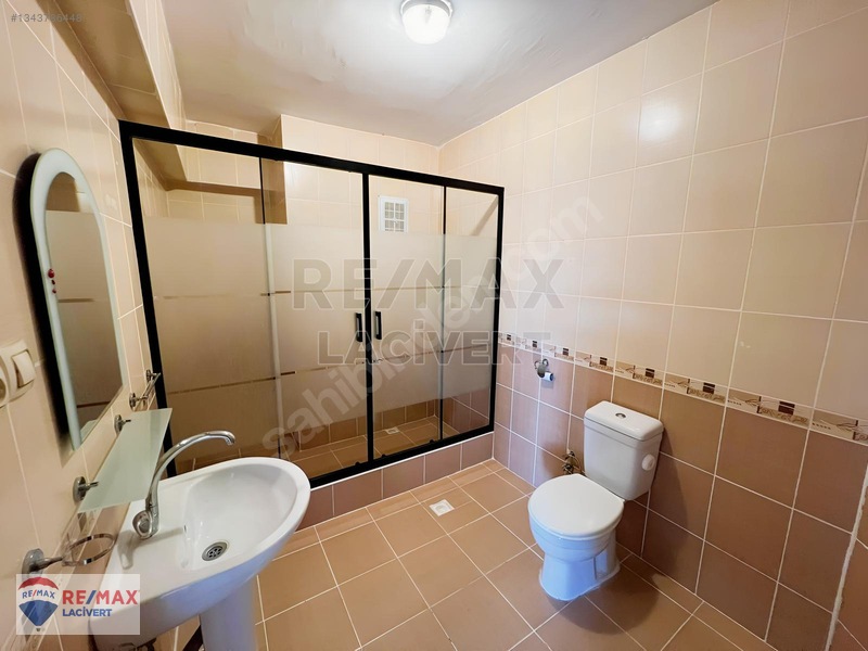 Re/max Lacivert'ten Yıldızkent'te Kiralık 3+1 Daire — fotoğraf 23