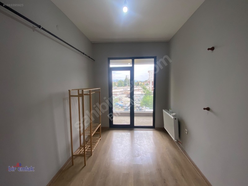 Bir Emlak Burhaniye Mah. Algün Adresste 80 M2 Satılık 2+1 Daire — fotoğraf 12