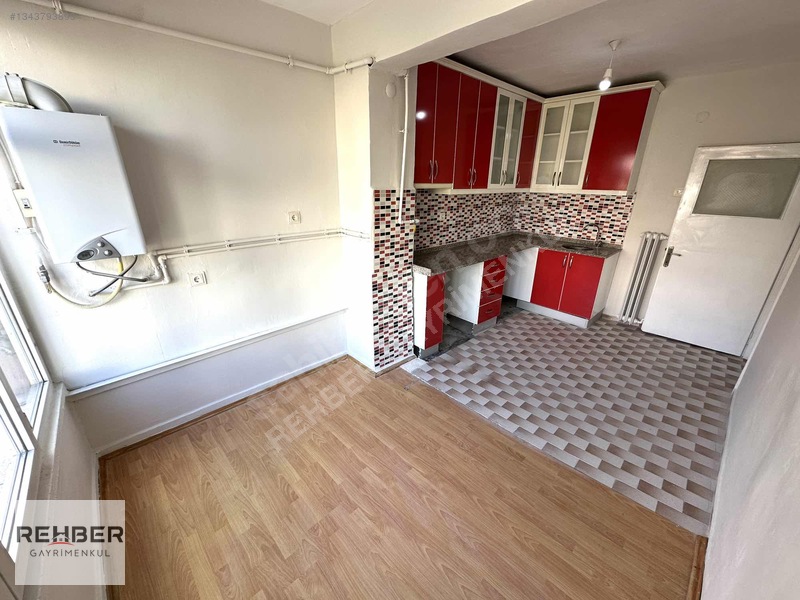 Rehberden Uluönder Mh 2+1 90m2 Geniş Bakımlı Ayrık Nizam Daire — fotoğraf 7