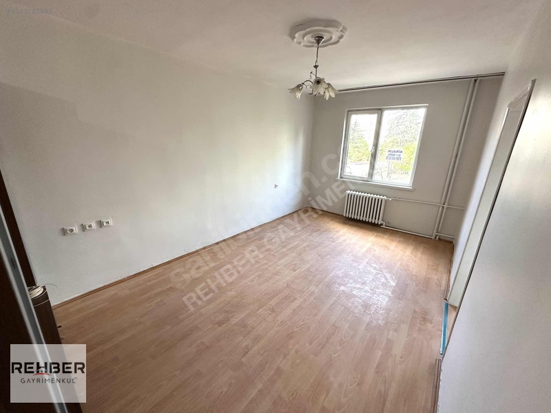 Rehberden Uluönder Mh 2+1 90m2 Geniş Bakımlı Ayrık Nizam Daire — fotoğraf 10