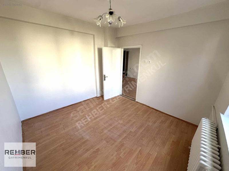 Rehberden Uluönder Mh 2+1 90m2 Geniş Bakımlı Ayrık Nizam Daire — fotoğraf 17