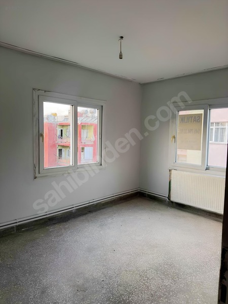Yaman Emlaktan Cengiz Topel Mah Otogar Karşısı Satlık 3+1 Daire — fotoğraf 6
