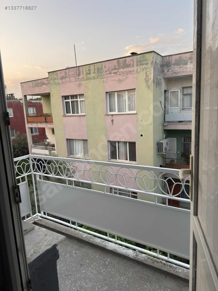Yaman Emlaktan Cengiz Topel Mah Otogar Karşısı Satlık 3+1 Daire — fotoğraf 8