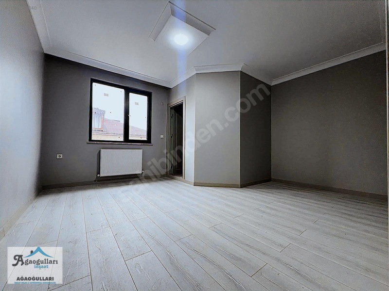 Sancaktepe Satılık 5+2 İskanlı Asansörlü Kullanışlı Üst Dubleks — fotoğraf 9