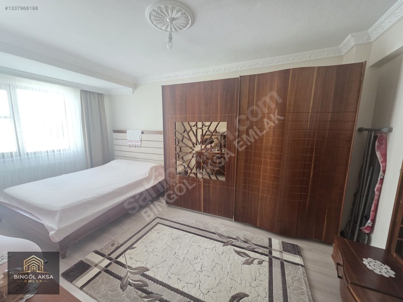 Bingöl Aksa Emlak'dan Mirzan Mah Satılık 3+1 155m2 Ara Kat Daire — fotoğraf 8