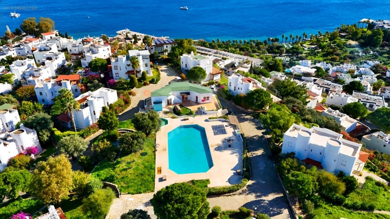 Gündoğanda Geniş Bahçeli Özel Tapulu Plajlı Fırsat İkiz Villa — fotoğraf 4