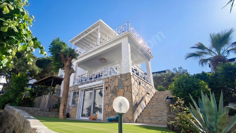 Gündoğanda Geniş Bahçeli Özel Tapulu Plajlı Fırsat İkiz Villa — fotoğraf 11