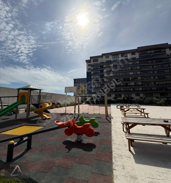 Pendik Sima Garden Sitesinde Ebeveyn Banyolu 2,5+1 Ara Kat Za560 — fotoğraf 7