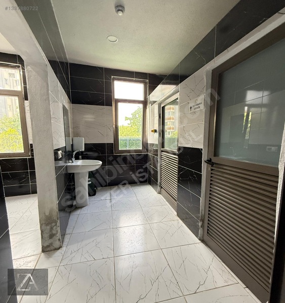 Pendik Sima Garden Sitesinde Ebeveyn Banyolu 2,5+1 Ara Kat Za560 — fotoğraf 17