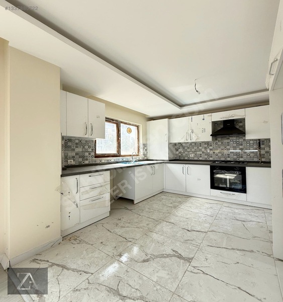 Pendik Sima Garden Sitesinde Ebeveyn Banyolu 2,5+1 Ara Kat Za560 — fotoğraf 29