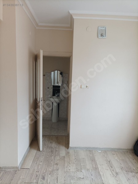 Cadde Üstü Kiralık 2+1 Daire — fotoğraf 8