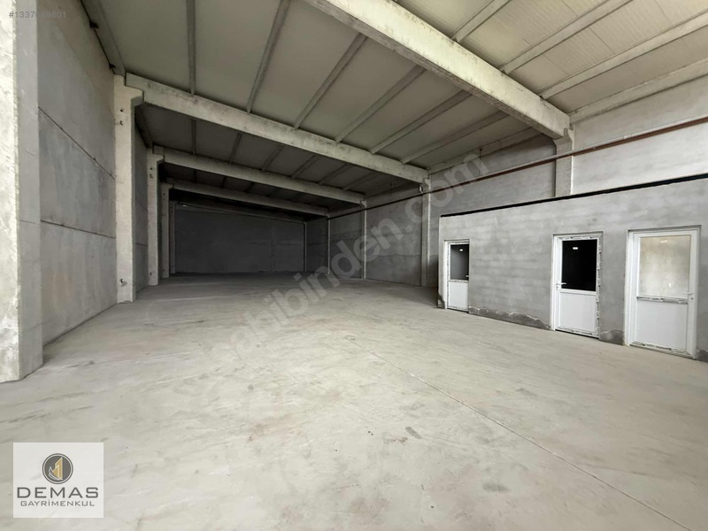 Salihli Zafer Mahallesi Sanayi Sitesinde 620 M² Satılık Dükkan — fotoğraf 9