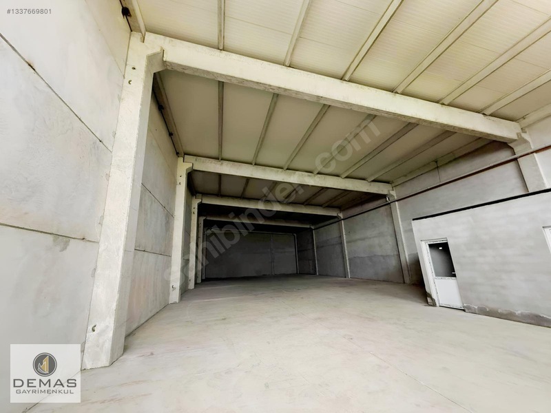 Salihli Zafer Mahallesi Sanayi Sitesinde 620 M² Satılık Dükkan — fotoğraf 10