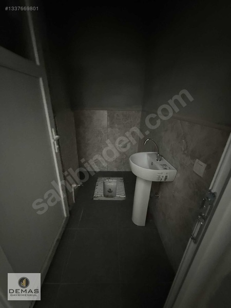 Salihli Zafer Mahallesi Sanayi Sitesinde 620 M² Satılık Dükkan — fotoğraf 19
