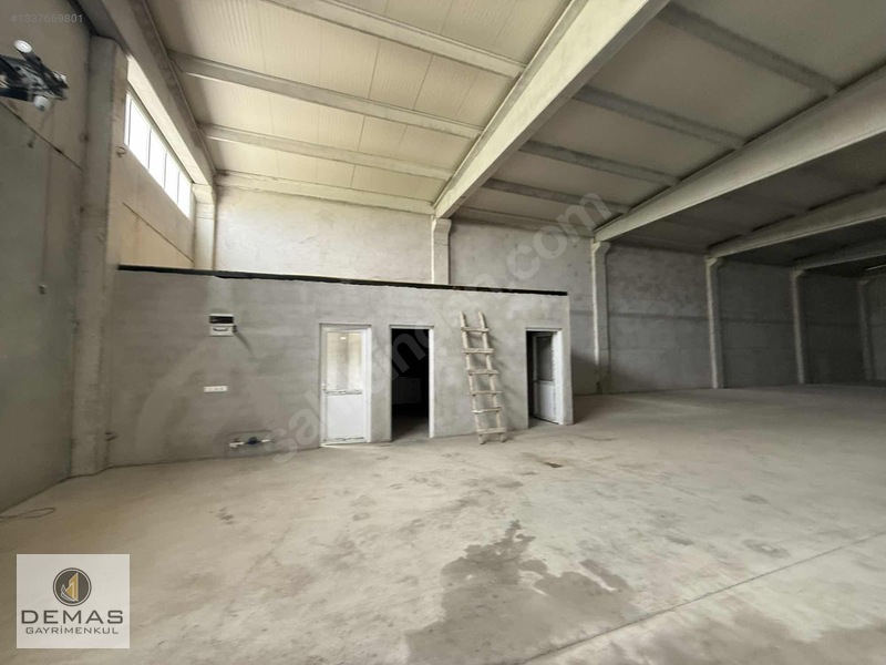 Salihli Zafer Mahallesi Sanayi Sitesinde 620 M² Satılık Dükkan — fotoğraf 25