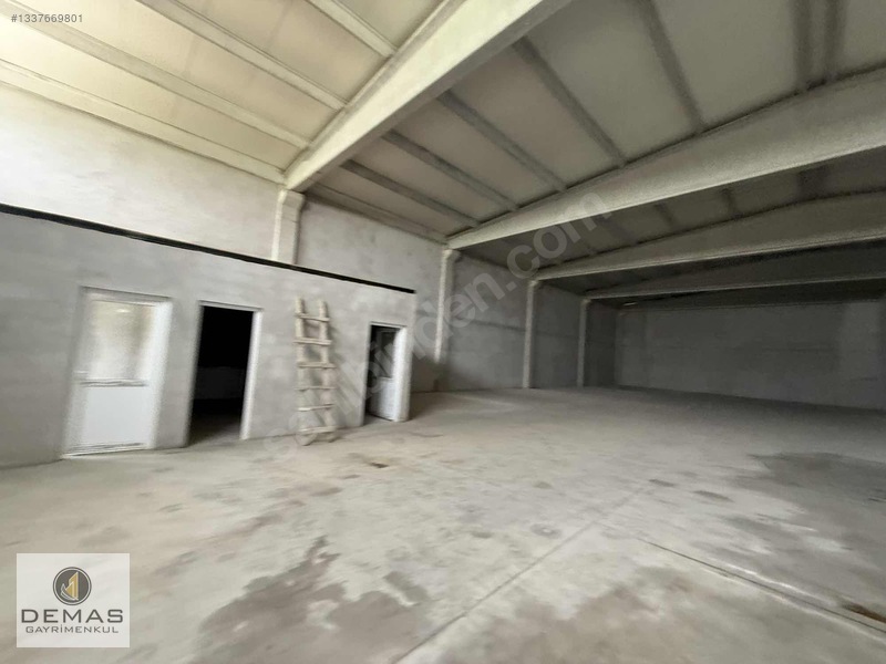 Salihli Zafer Mahallesi Sanayi Sitesinde 620 M² Satılık Dükkan — fotoğraf 26