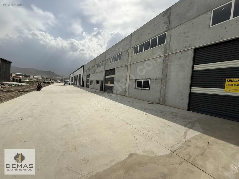Salihli Zafer Mahallesi Sanayi Sitesinde 620 M² Satılık Dükkan — fotoğraf 28