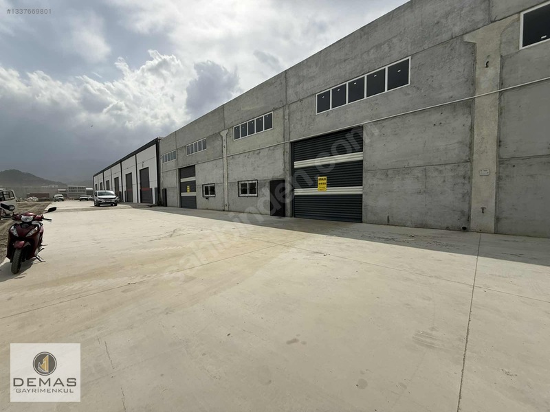 Salihli Zafer Mahallesi Sanayi Sitesinde 620 M² Satılık Dükkan — fotoğraf 30