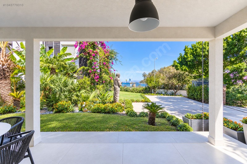 Denizin Kapınızı Çaldığı Bir Yaşam Villa Oxygen