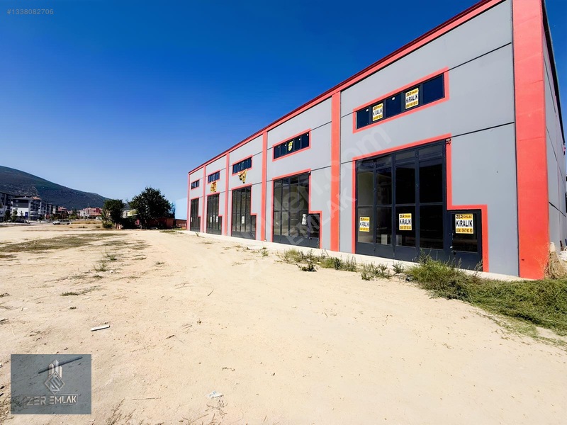 Zer' Den Yeni Hastane Caddesi Üzerinde Kiralık 300m2 Dükkan
