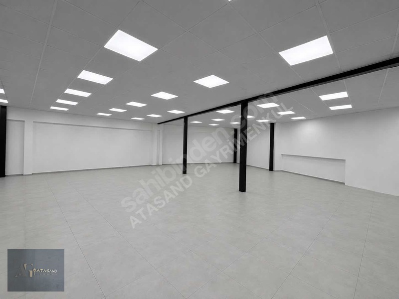 Cağaloğlu'nun En Prestijli Noktasında 230m² Kiralık Dükkan — fotoğraf 10