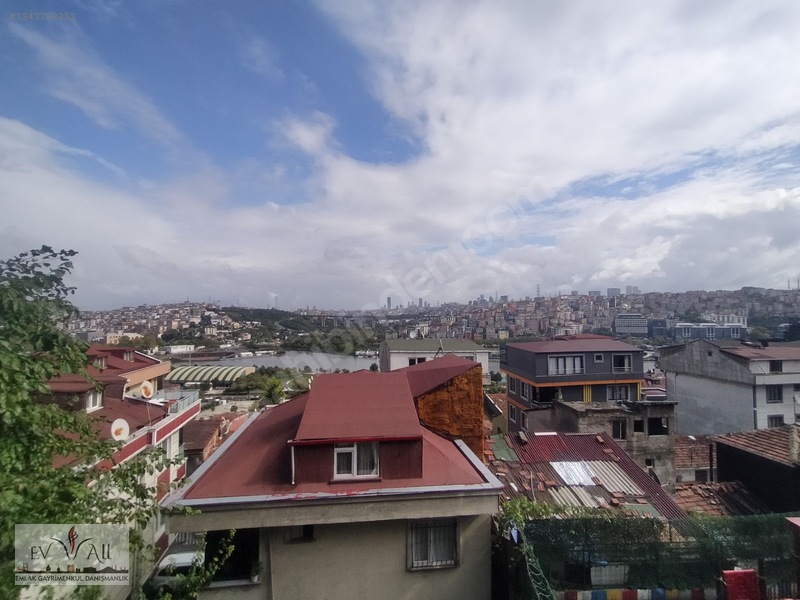 Eyüp Silahtarağa'da 2+1, Haliç Manzaralı Daire 4.790.000 Tl