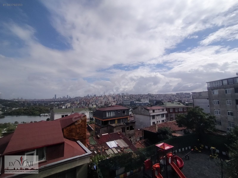Eyüp Silahtarağa'da 2+1, Haliç Manzaralı Daire 4.790.000 Tl — fotoğraf 2