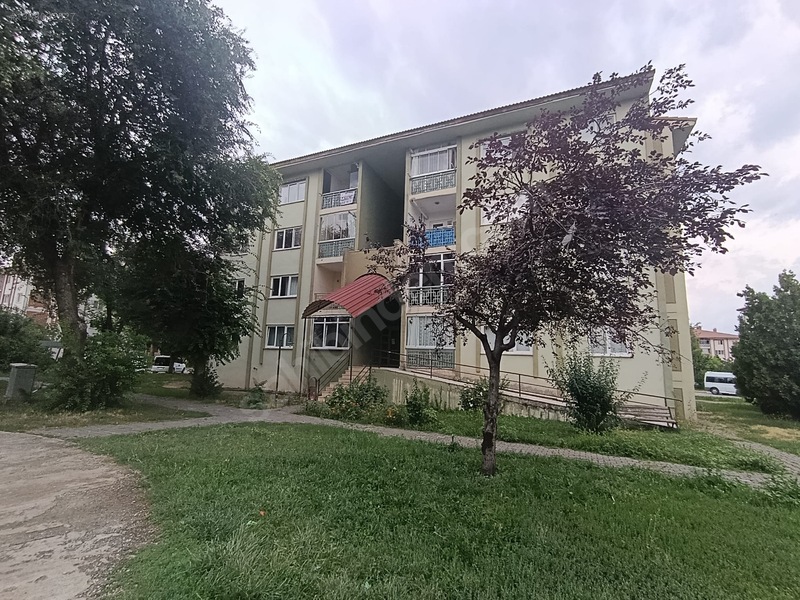 Reyhan İnşaat&gayrımenkulden Çarşı Toki. Satılık 3+1 Daire