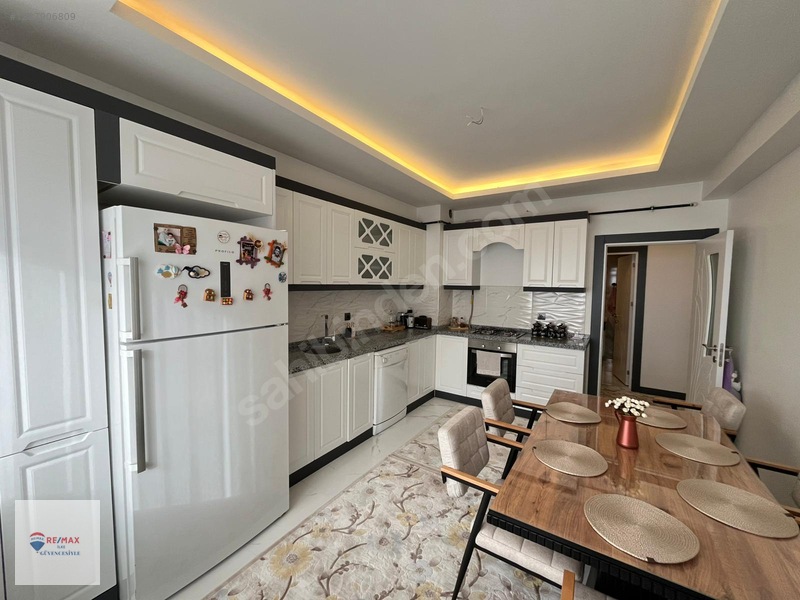 Remax İlke'den Yıldızkent'te 3+1 Lüks Satılık Daire