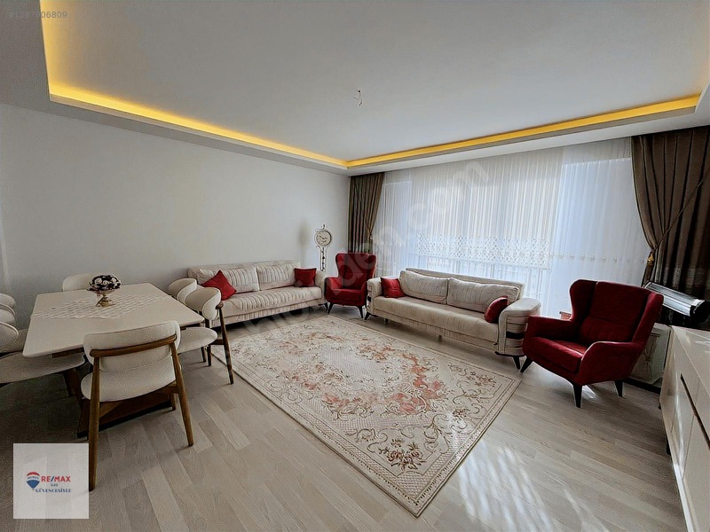 Remax İlke'den Yıldızkent'te 3+1 Lüks Satılık Daire — fotoğraf 3