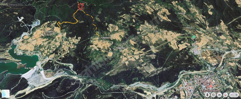 Sahibinden.safranbolu-kastamonu Arası Tarla 17952m² Yollu.takas — fotoğraf 7
