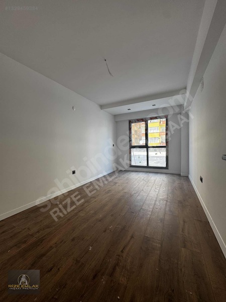 Rize Müftü Mah. Şimal Avm Yanı Lüks Sitede Kiralık 4+1 Daire — fotoğraf 9