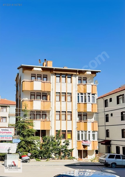 Beypazarı'nın Merkezinde Kiralık 3+1 Daire — fotoğraf 2