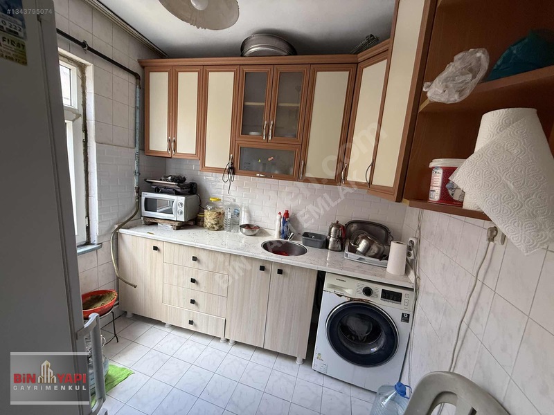 Bin Yapı'dan Yunusemre Mah. Satılık Ara Kat Balkonlu 1+1 Daire — fotoğraf 7