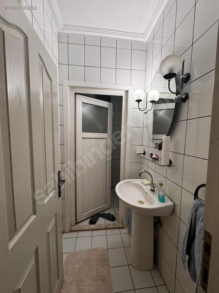 Barış Sitesi Emniyet Caddesinde Köşe Başı Satılık 4+1 — fotoğraf 8