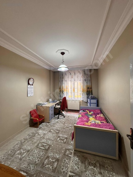 Barış Sitesi Emniyet Caddesinde Köşe Başı Satılık 4+1 — fotoğraf 12