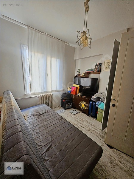 Validebağ Korusu Karşısı Köşk Sitesinde 3+1 Geniş Arakat Daire — fotoğraf 17