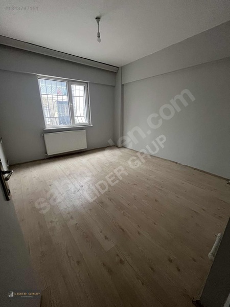 Lıder Gruptan Pıremır'de 2+1 110 M2 Bahçelı Kıralık Daıre — fotoğraf 5