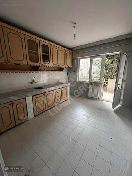 Lıder Gruptan Pıremır'de 2+1 110 M2 Bahçelı Kıralık Daıre — fotoğraf 9