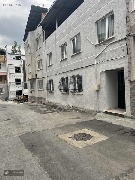 Lıder Gruptan Pıremır'de 2+1 110 M2 Bahçelı Kıralık Daıre — fotoğraf 14