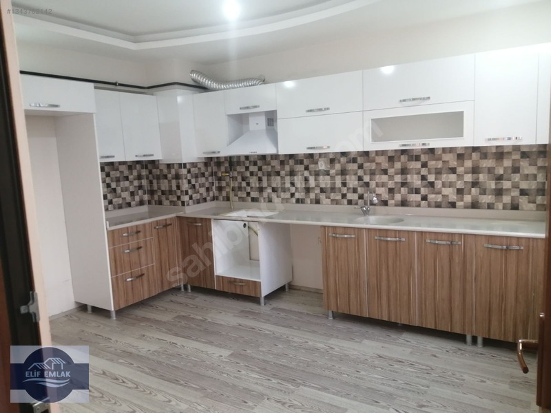 Elif Emlaktan Çaydaçıra Mahallesinde 175 M2 Kiralık Daire — fotoğraf 3