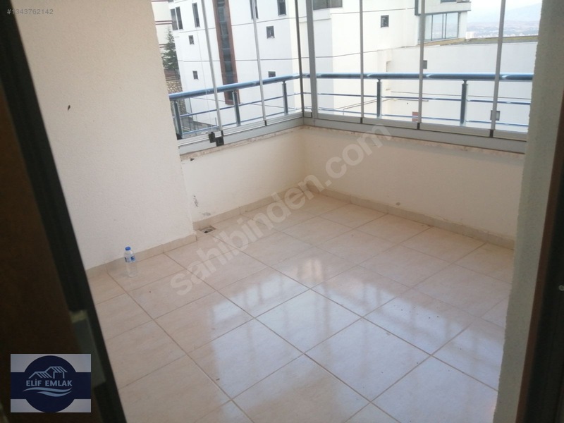 Elif Emlaktan Çaydaçıra Mahallesinde 175 M2 Kiralık Daire — fotoğraf 13