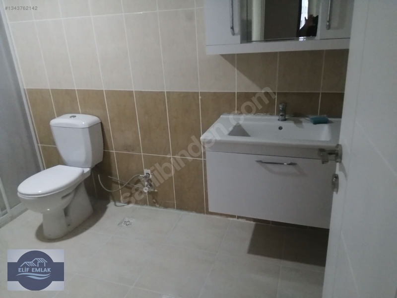 Elif Emlaktan Çaydaçıra Mahallesinde 175 M2 Kiralık Daire — fotoğraf 32