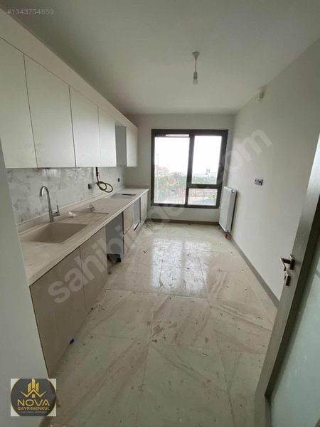 Mova Gm Selma'dan İndere Özbek Firmasında Kiralık 3+1