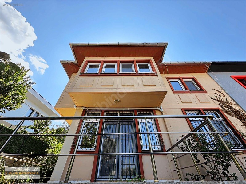 İki-el Den Çengelköy Ata2 De Emsalsiz Konumda Bahçeli Tripleks — fotoğraf 3