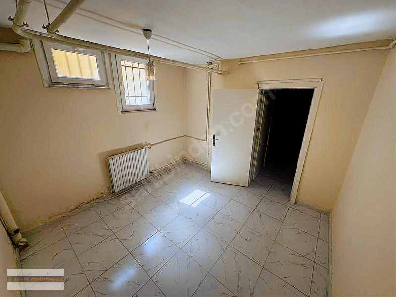 İki-el Den Çengelköy Ata2 De Emsalsiz Konumda Bahçeli Tripleks — fotoğraf 37