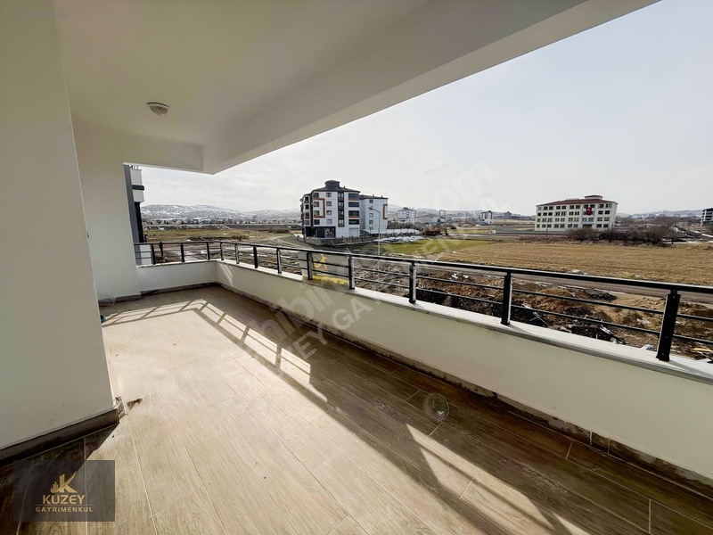 Kuzey Emlak'tan Ataşehir Mah.'de Satılık 3+1 Sıfır Lüks Daire — fotoğraf 9