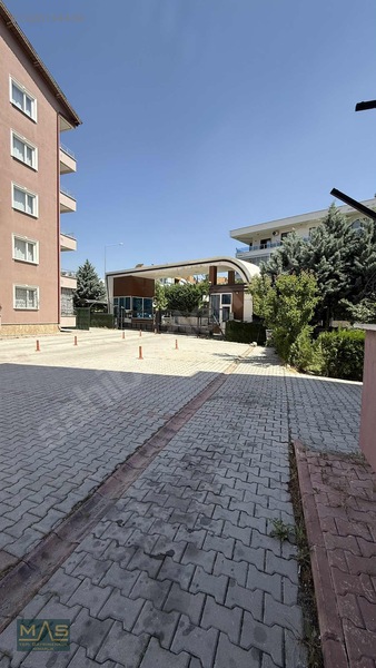 Adliye Ve Şehir Hastanesi Dibinde Site İçi 3+1 Satılık Daire — fotoğraf 3