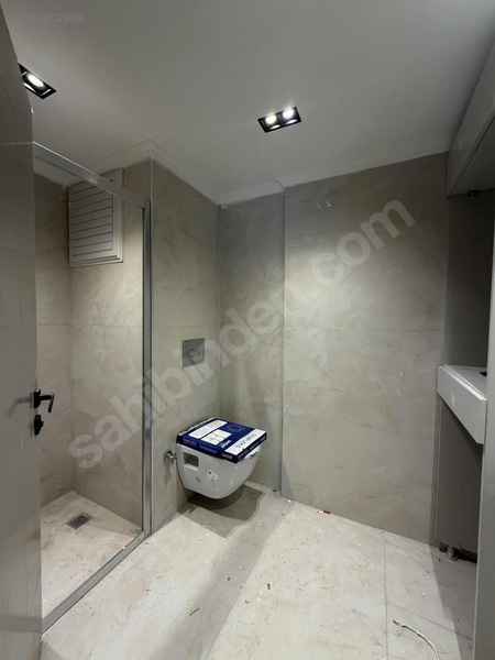 Bergama Merkez E.banyolu 2+1 Doğalgazlı-klima-3 Lü Ankastre Set — fotoğraf 9